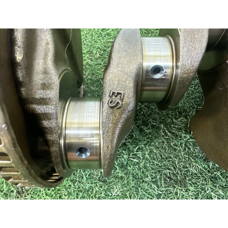 Коленвал (двигатель и элементы) AUDI A4 B9 2017 2.0 DBPA 06L105101F