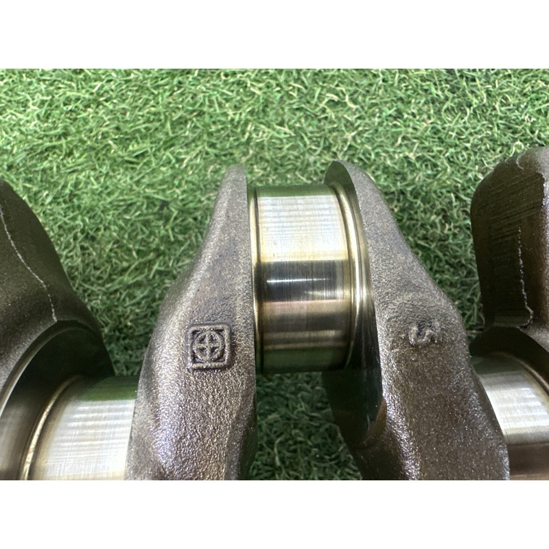 Коленвал (двигатель и элементы) AUDI A4 B9 2017 2.0 DBPA 06L105101F