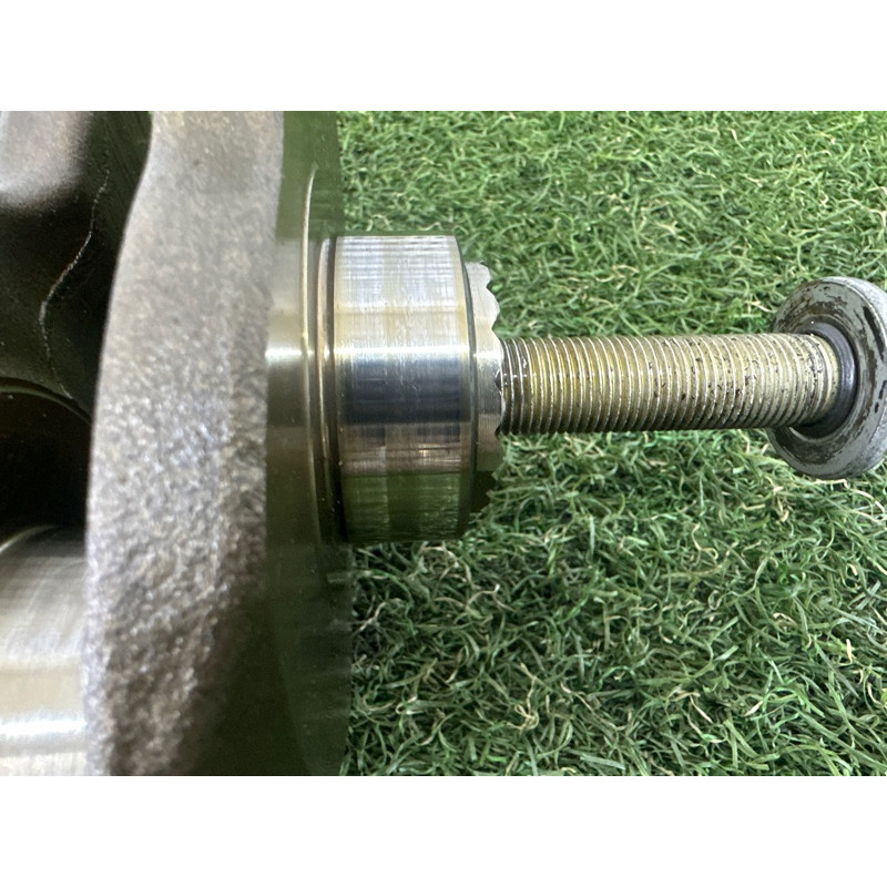 Коленвал (двигатель и элементы) AUDI A4 B9 2017 2.0 DBPA 06L105101F