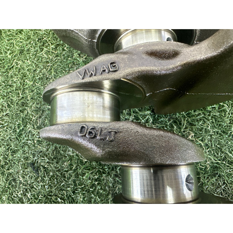 Коленвал (двигатель и элементы) AUDI A4 B9 2017 2.0 DBPA 06L105101F