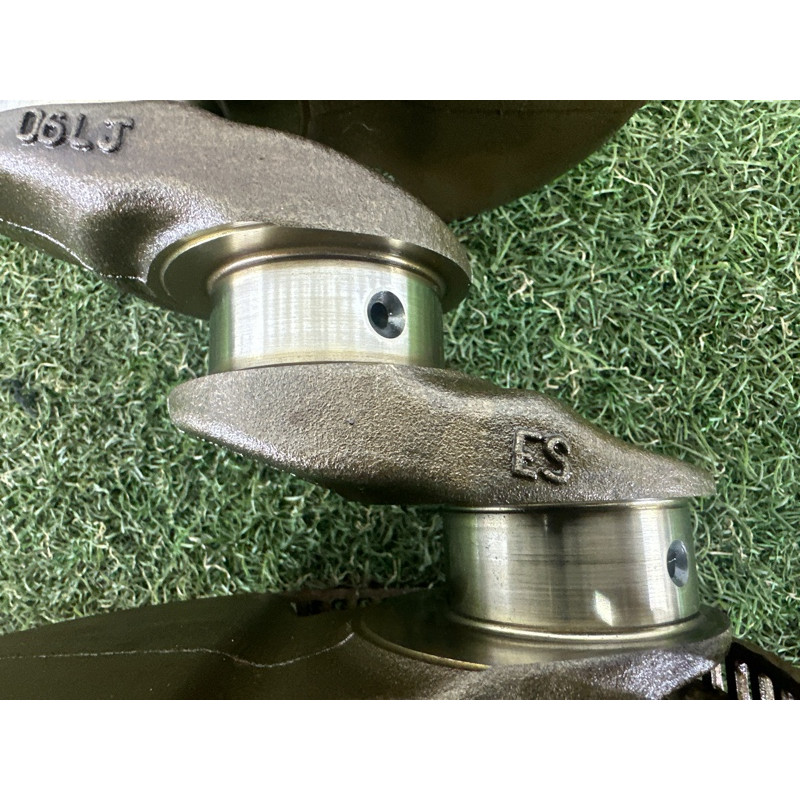 Коленвал (двигатель и элементы) AUDI A4 B9 2017 2.0 DBPA 06L105101F