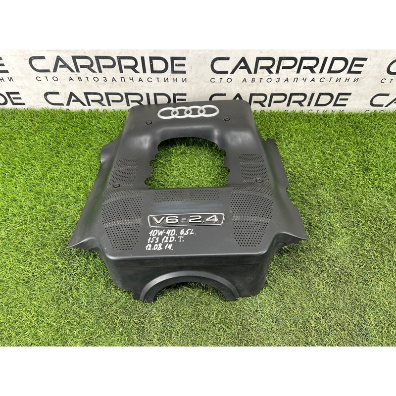 Декоративная крышка двигателя (двигатель и элементы) AUDI A4 B6 2.4BDV 078103927AH