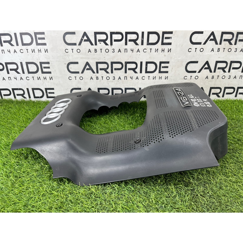 Декоративная крышка двигателя (двигатель и элементы) AUDI A4 B6 2.4BDV 078103927AH