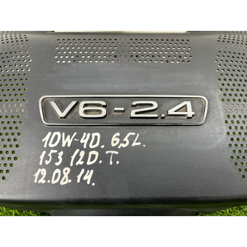 Декоративная крышка двигателя (двигатель и элементы) AUDI A4 B6 2.4BDV 078103927AH