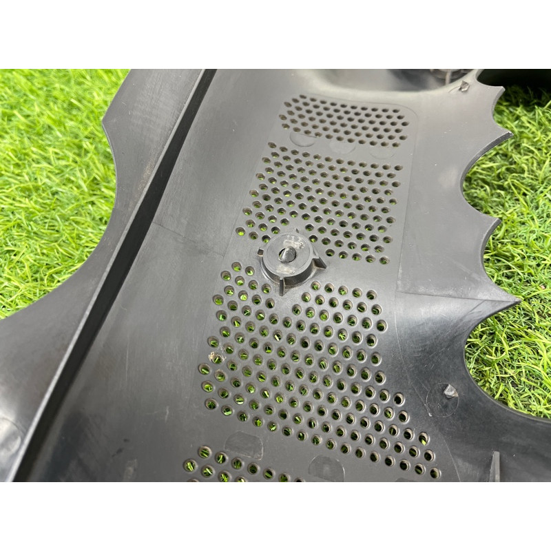 Декоративная крышка двигателя (двигатель и элементы) AUDI A4 B6 2.4BDV 078103927AH