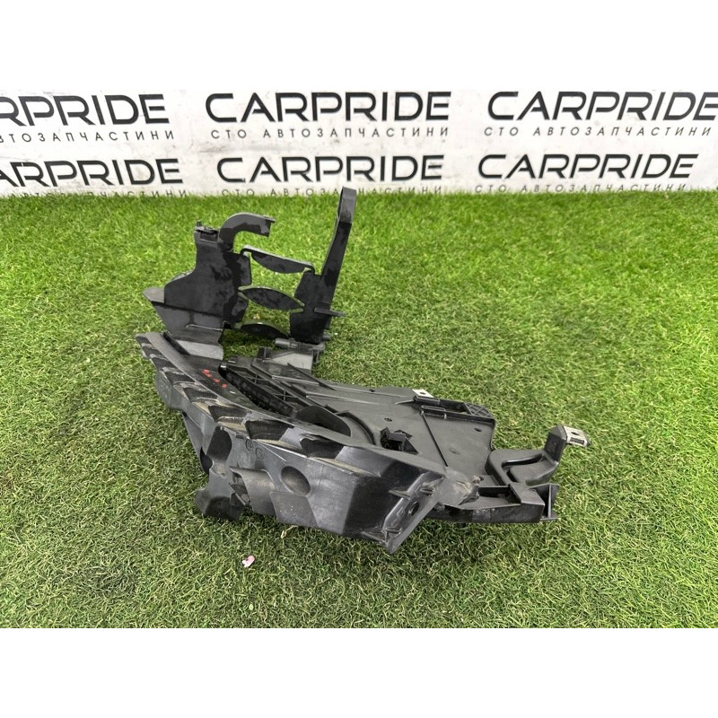 Кронштейн фары (кузов и элементы) AUDI A4 B8 2010 2.0 CAEB 8K0805607C