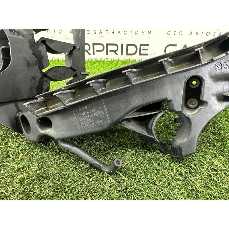 Кронштейн фары (кузов и элементы) AUDI A4 B8 2010 2.0 CAEB 8K0805607C
