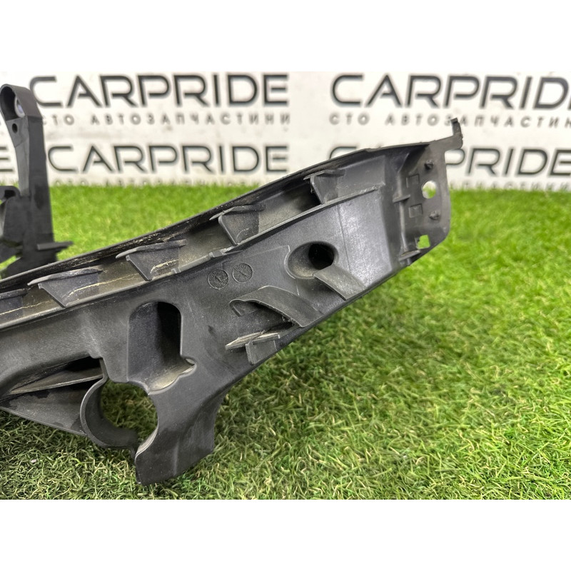 Кронштейн фары (кузов и элементы) AUDI A4 B8 2010 2.0 CAEB 8K0805607C