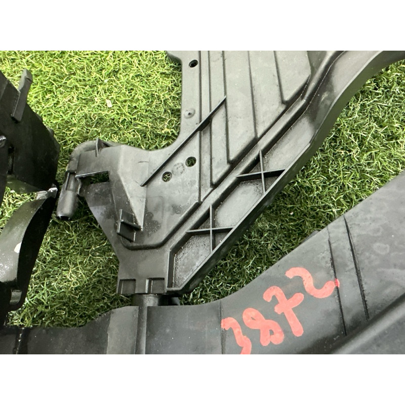 Кронштейн фары (кузов и элементы) AUDI A4 B8 2010 2.0 CAEB 8K0805607C