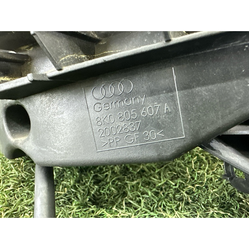 Кронштейн фары (кузов и элементы) AUDI A4 B8 2010 2.0 CAEB 8K0805607C