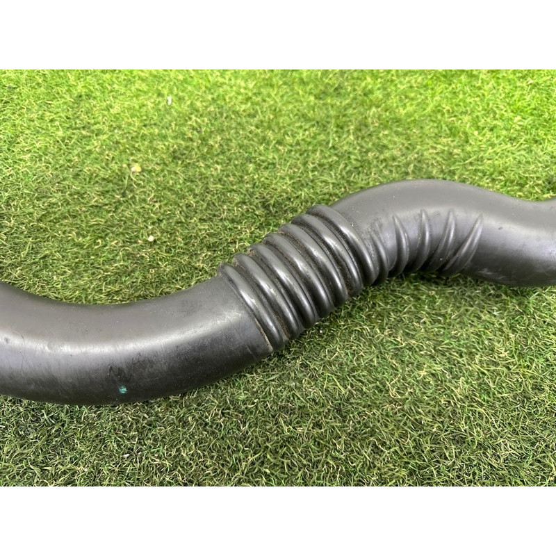 Патрубок інтеркулера (двигун та елементи) BMW 3-series F30 2013 2.0 13717605044