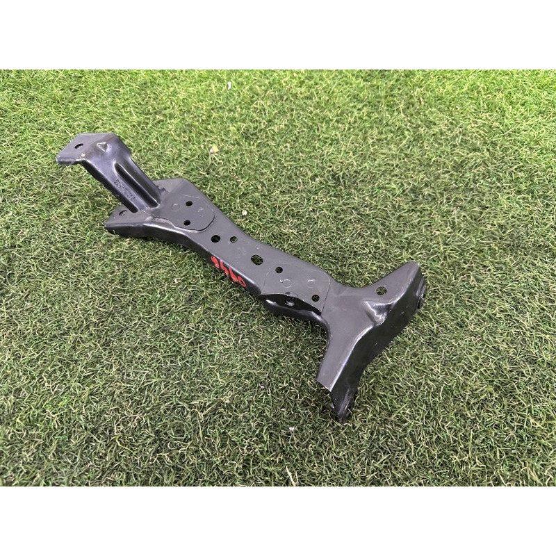 Крепление крыла (кузов и элементы) AUDI A3 8V 2016 1.8 CNSB 8V0821135C