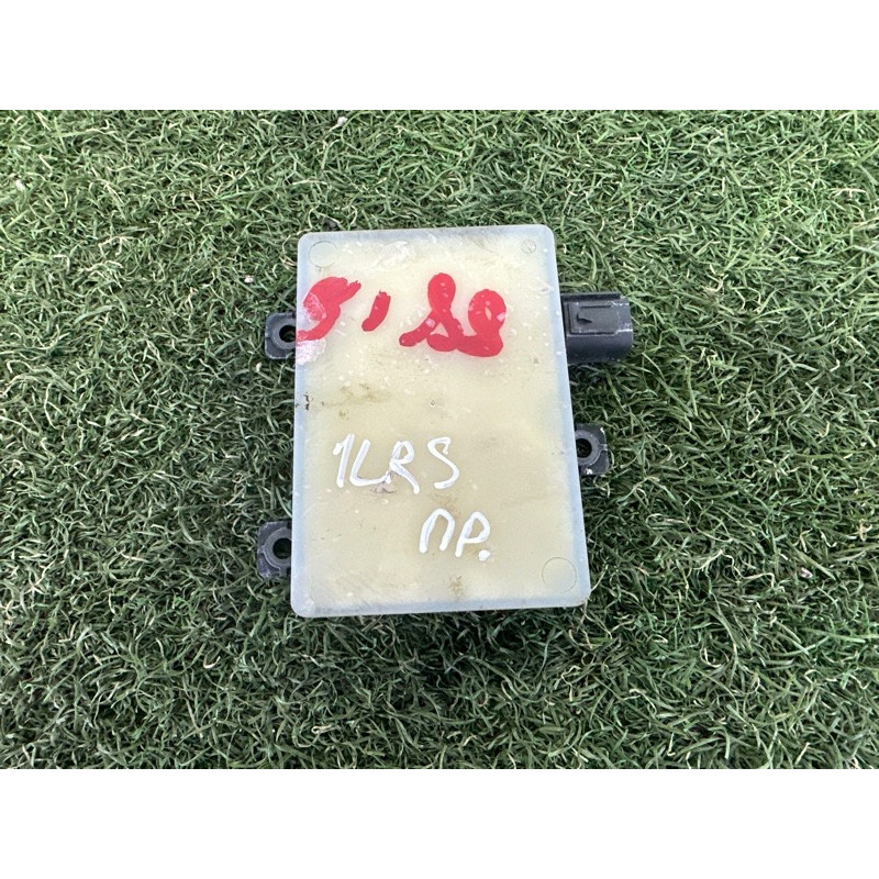 Датчик сліпих зон (электрика / датчики) LAND ROVER RANGE ROVER Sport L494 2016 3.0 Diesel LR061039