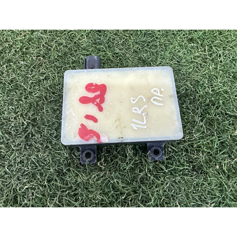 Датчик сліпих зон (электрика / датчики) LAND ROVER RANGE ROVER Sport L494 2016 3.0 Diesel LR061039