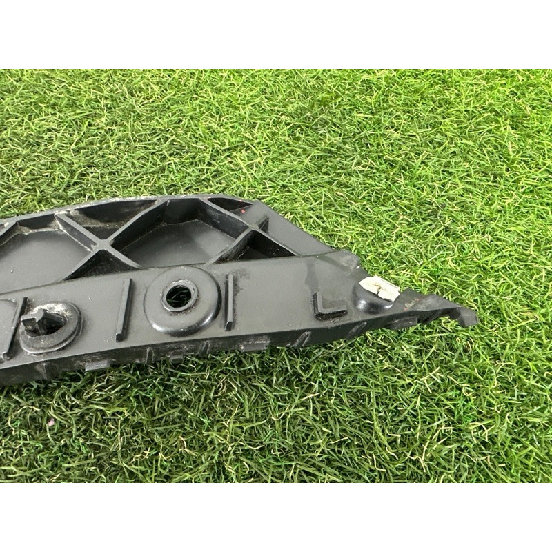 Кріплення бампера (кузов и элементы) LAND ROVER RANGE ROVER Sport L494 2016 3.0 Diesel LR055887