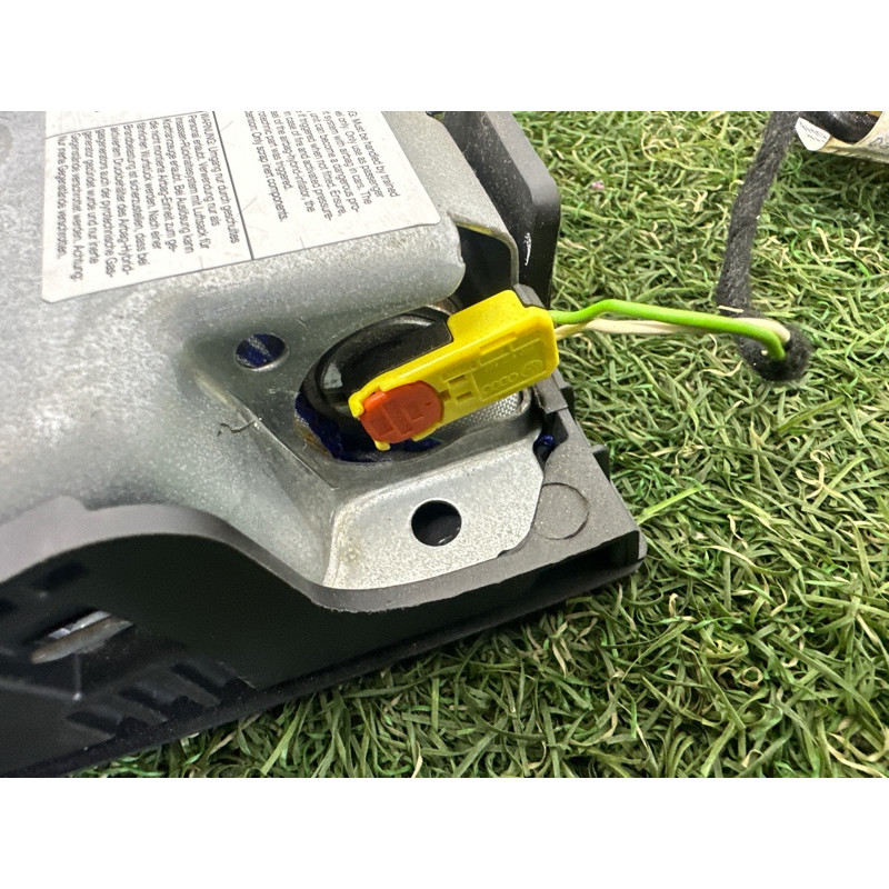 Airbag коленей (airbag/безопасность) AUDI A8 D4 2011 4.2 CDRA 4H1880842A