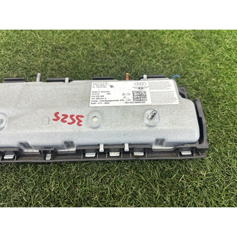 Airbag коленей (airbag/безопасность) AUDI A8 D4 2011 4.2 CDRA 4H1880841A