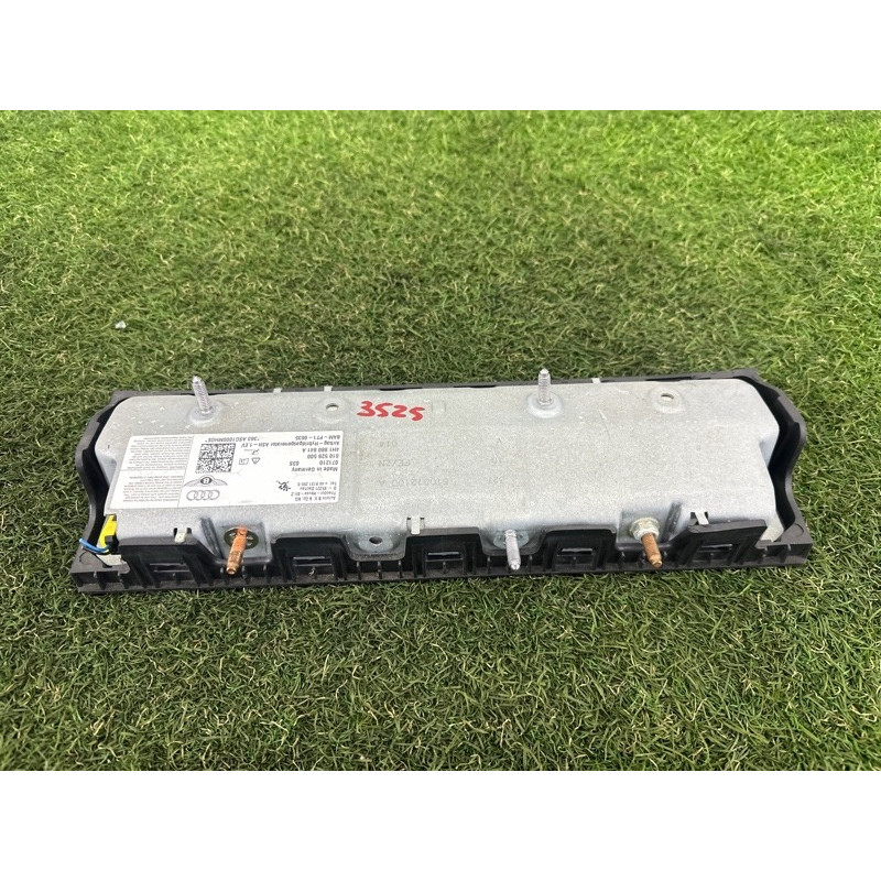 Airbag коленей (airbag/безопасность) AUDI A8 D4 2011 4.2 CDRA 4H1880841A