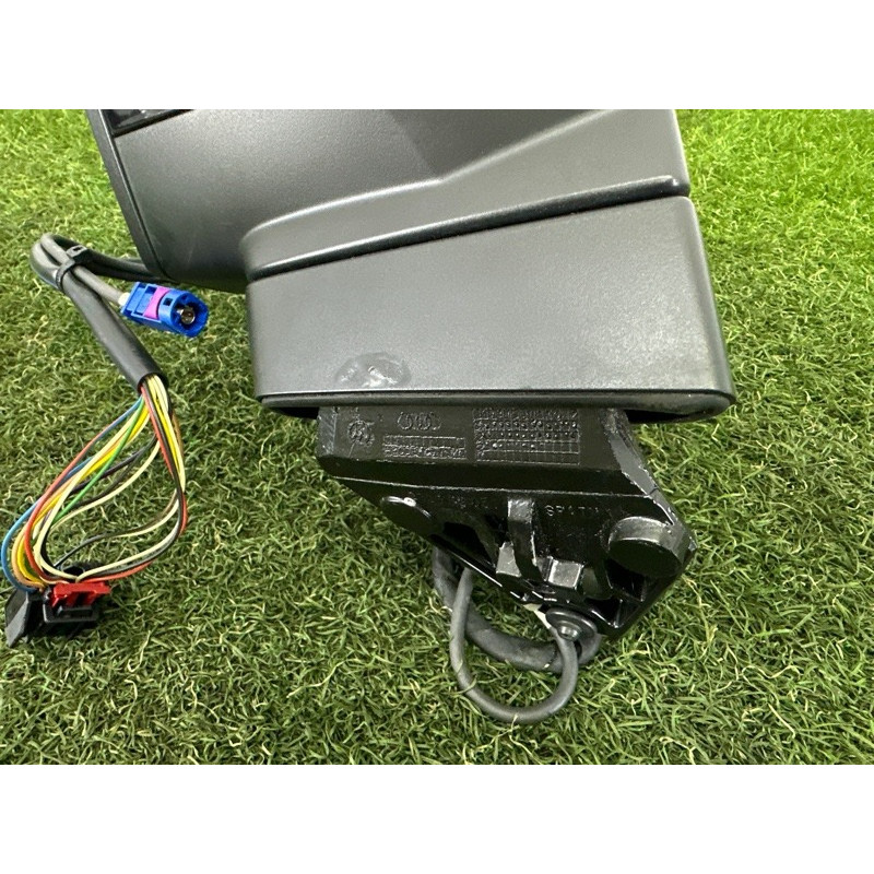 Зеркало (стекла и зеркала) AUDI Q7 4M 2017 3.0 CREC 4M1857409L9B9