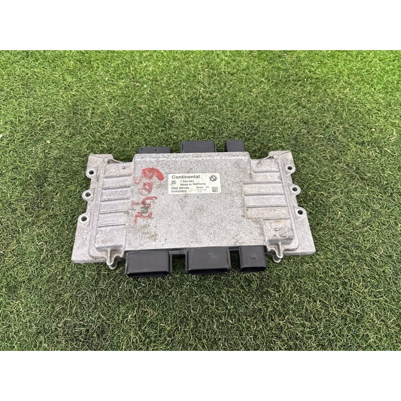 Блок управления двигателем (электрика / блок управления) BMW X3 F25 2012 3.0 12148623493