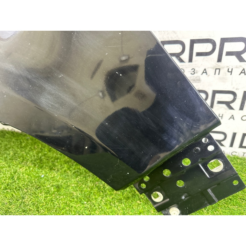 Крило (наружные элементы кузова) LAND ROVER RANGE ROVER Sport L494 2016 3.0 Diesel LR061824