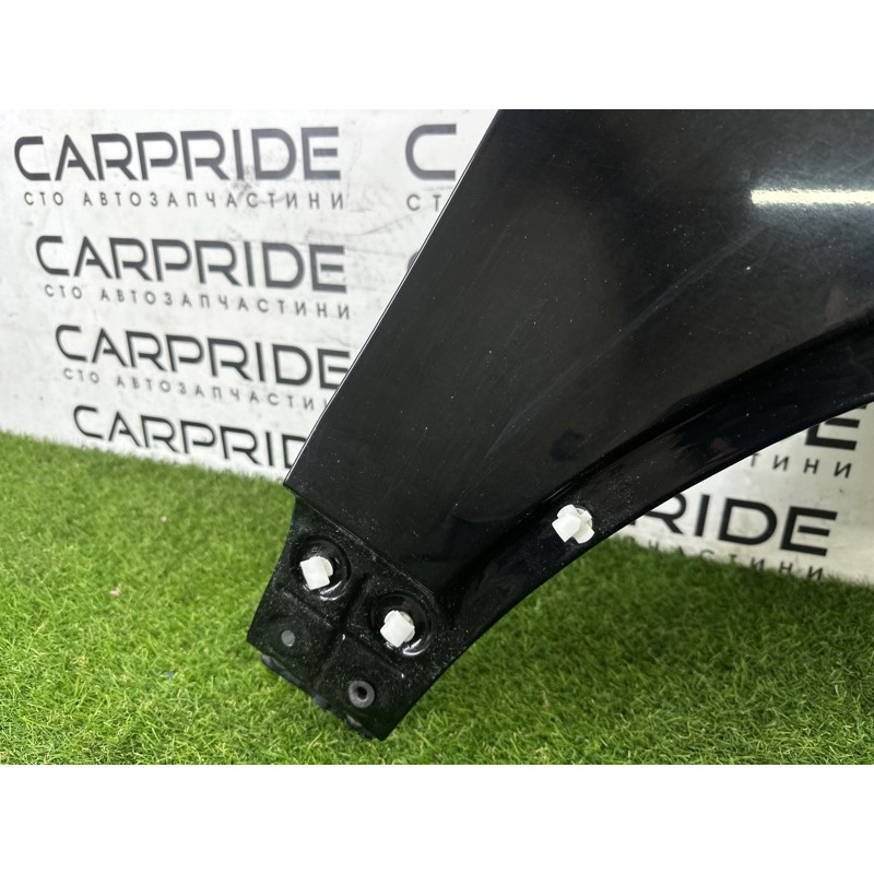 Крыло (наружные элементы кузова) Volkswagen Touareg NF 2012 3.0 Hybrid CGFA 7P6821106E