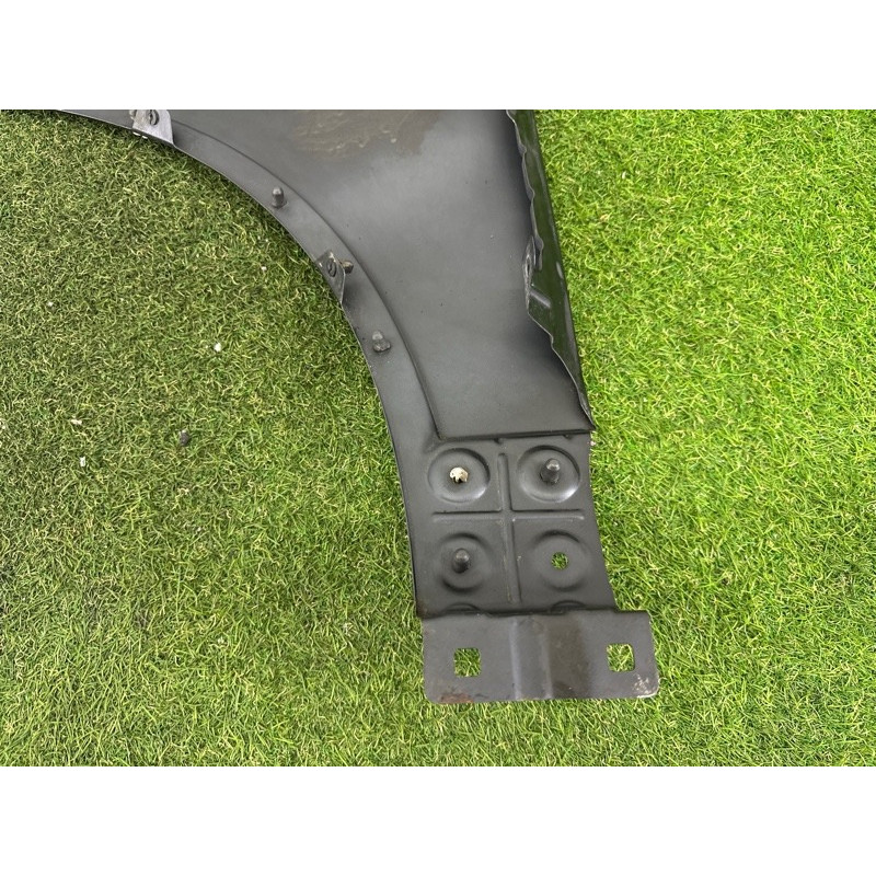 Крыло (наружные элементы кузова) Volkswagen Touareg NF 2012 3.0 Hybrid CGFA 7P6821106E