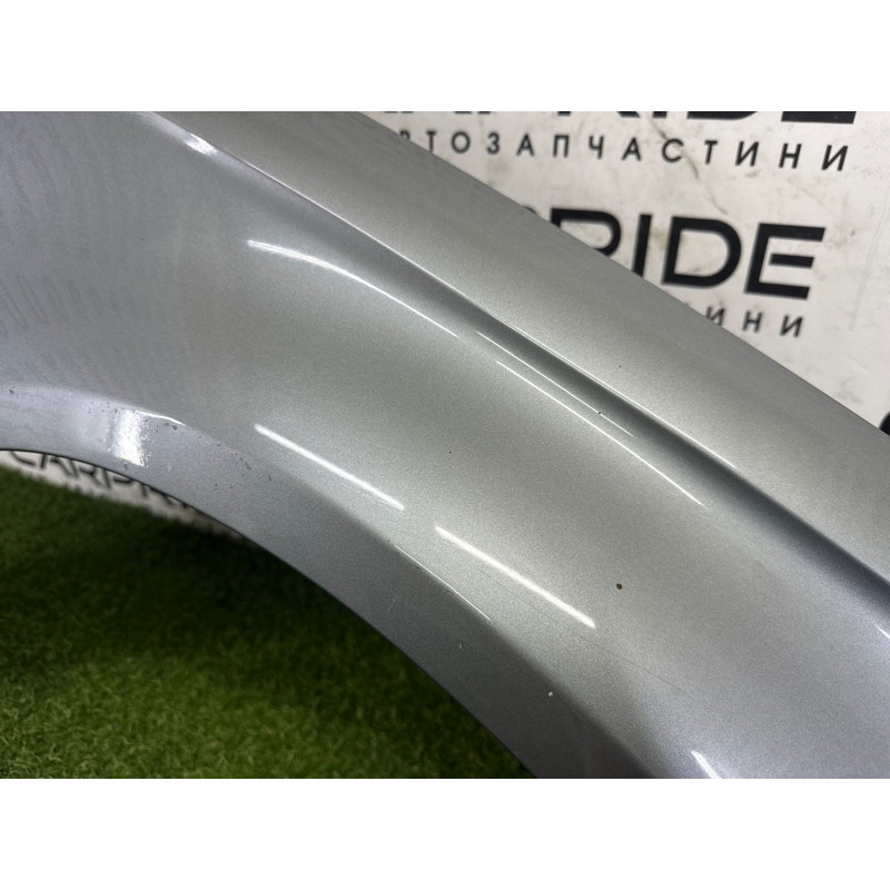 Крыло (наружные элементы кузова) AUDI A4 B8 2010 2.0 CAEB 8K0821106A