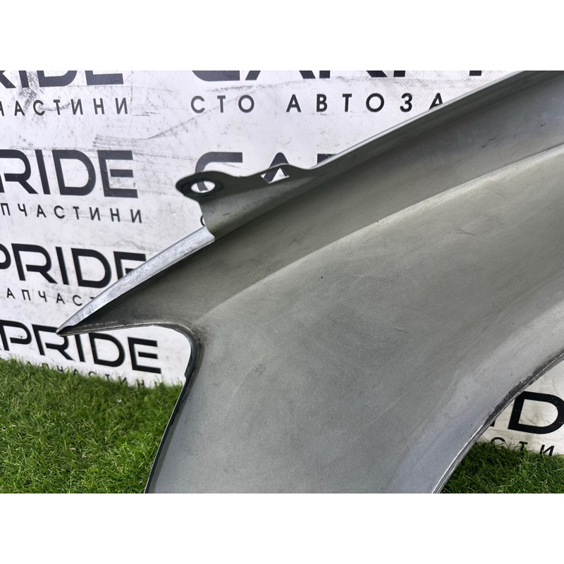 Крыло (наружные элементы кузова) AUDI A4 B8 2010 2.0 CAEB 8K0821106A