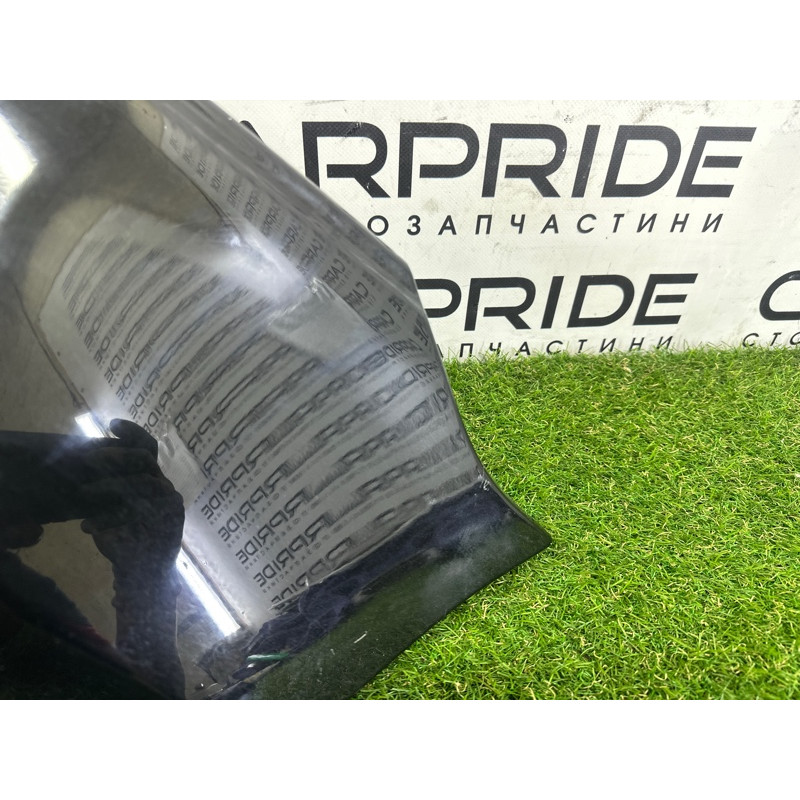 Крило (наружные элементы кузова) LAND ROVER RANGE ROVER Sport L494 2016 3.0 Diesel LR061823