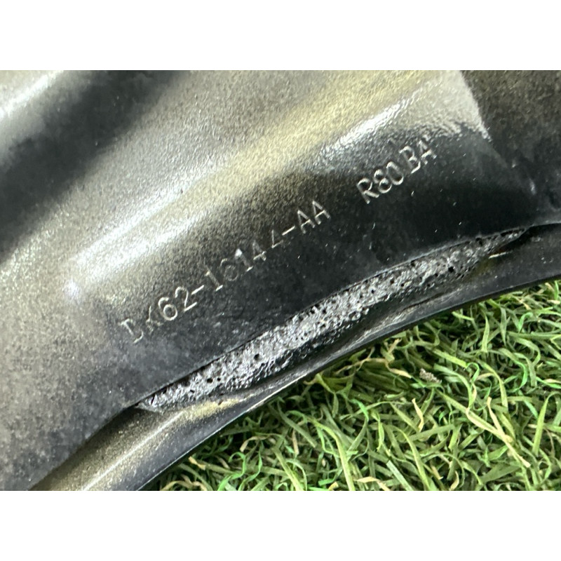 Крило (наружные элементы кузова) LAND ROVER RANGE ROVER Sport L494 2016 3.0 Diesel LR061823