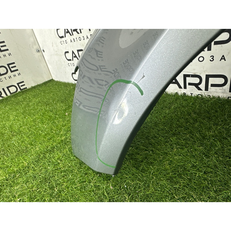 Крыло (наружные элементы кузова) AUDI A4 B8 2010 2.0 CAEB 8K0821105A