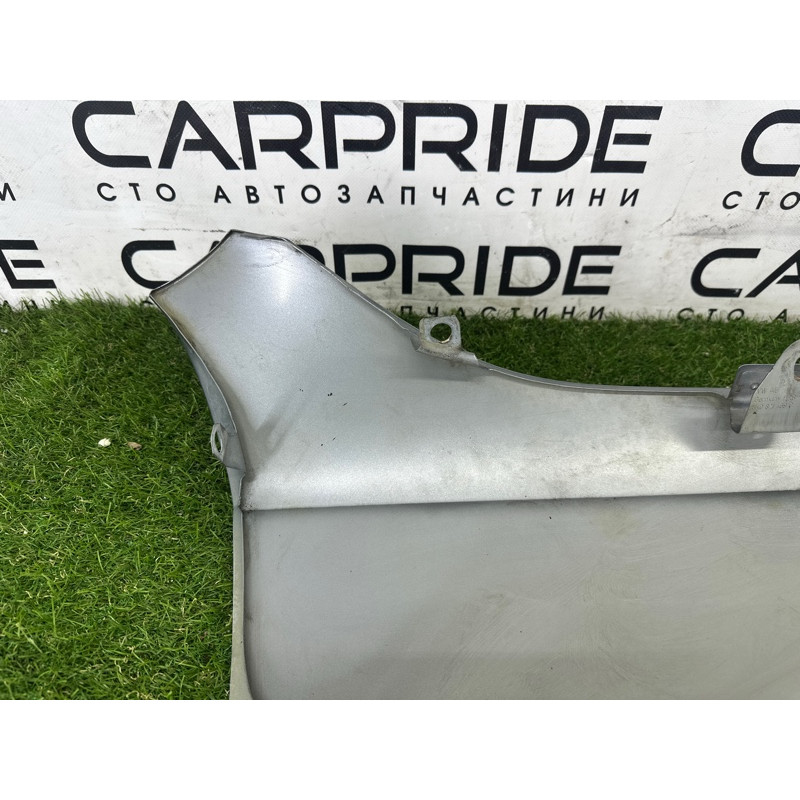 Крыло (наружные элементы кузова) AUDI A4 B8 2010 2.0 CAEB 8K0821105A