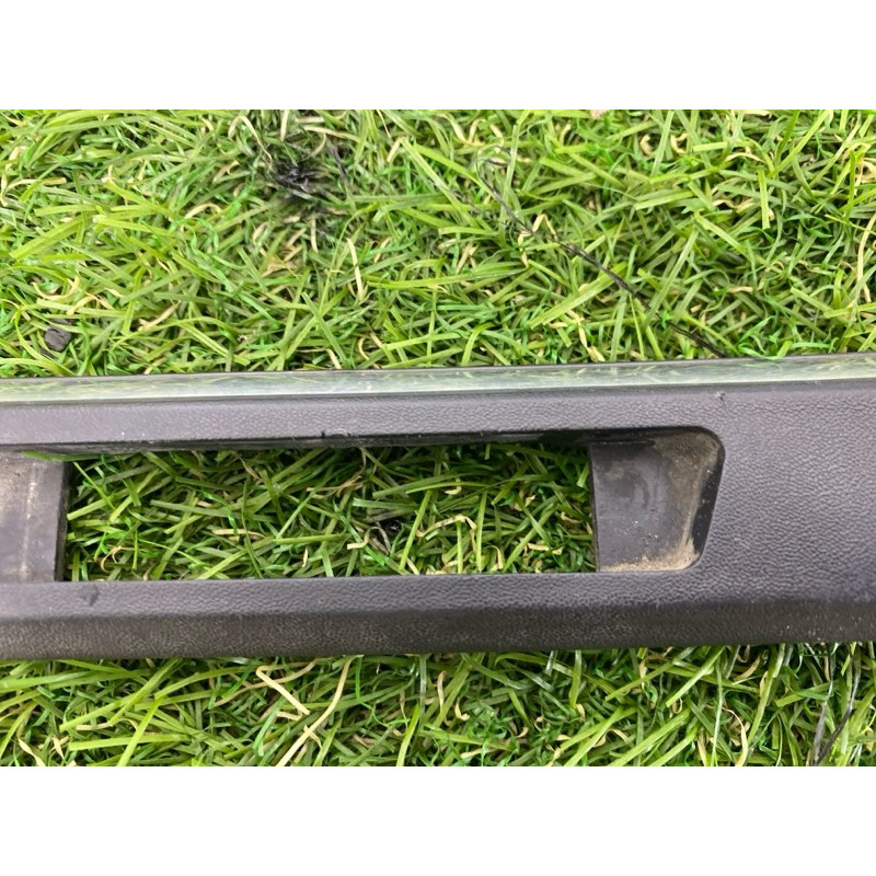 Молдинг крыла (кузов и элементы) BMW 7-series E38 51138165220