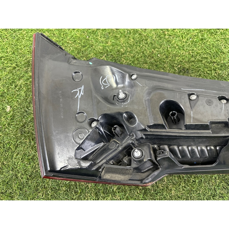 Задний фонарь (оптика) AUDI Q5 FY 2018 2.0 DAYB 80A945094A