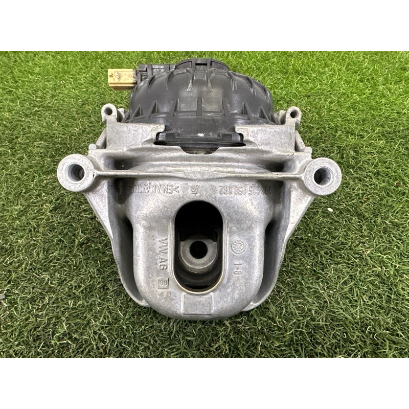 Подушка двигателя (двигатель и элементы) AUDI A4 B9 2018 2.0 DBPA 4M0199372FC