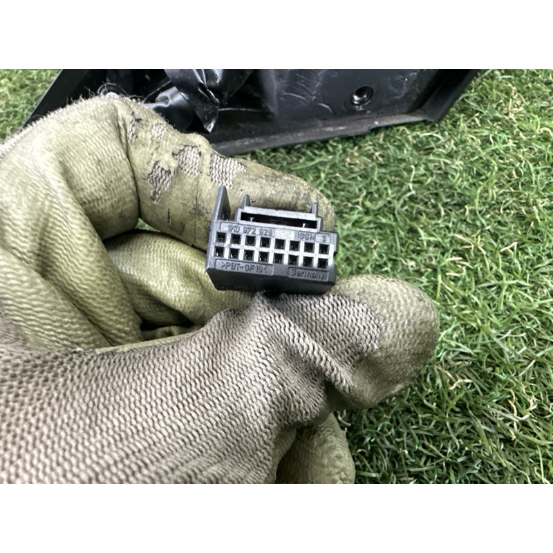 Зеркало (стекла и зеркала) AUDI Q5 8R 2010 3.2 CALB 8R1857410L01C