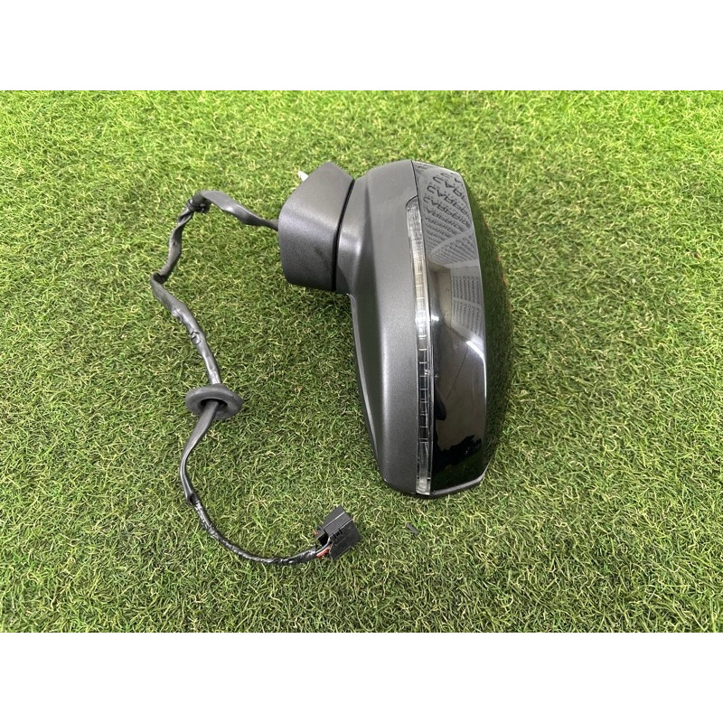 Зеркало (стекла и зеркала) AUDI A3 8V 2016 1.8 CNSB 8V5857409J9B9