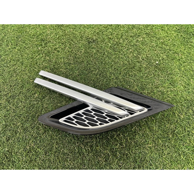 Молдинг крила (кузов и элементы) LAND ROVER RANGE ROVER Sport L494 2016 3.0 Diesel LR106235