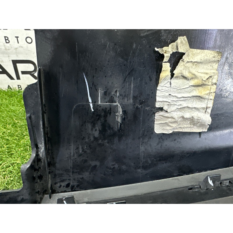 Решетка радиатора (наружные элементы кузова) Jeep Grand Cherokee WK2 2018 3.6 68258419AB