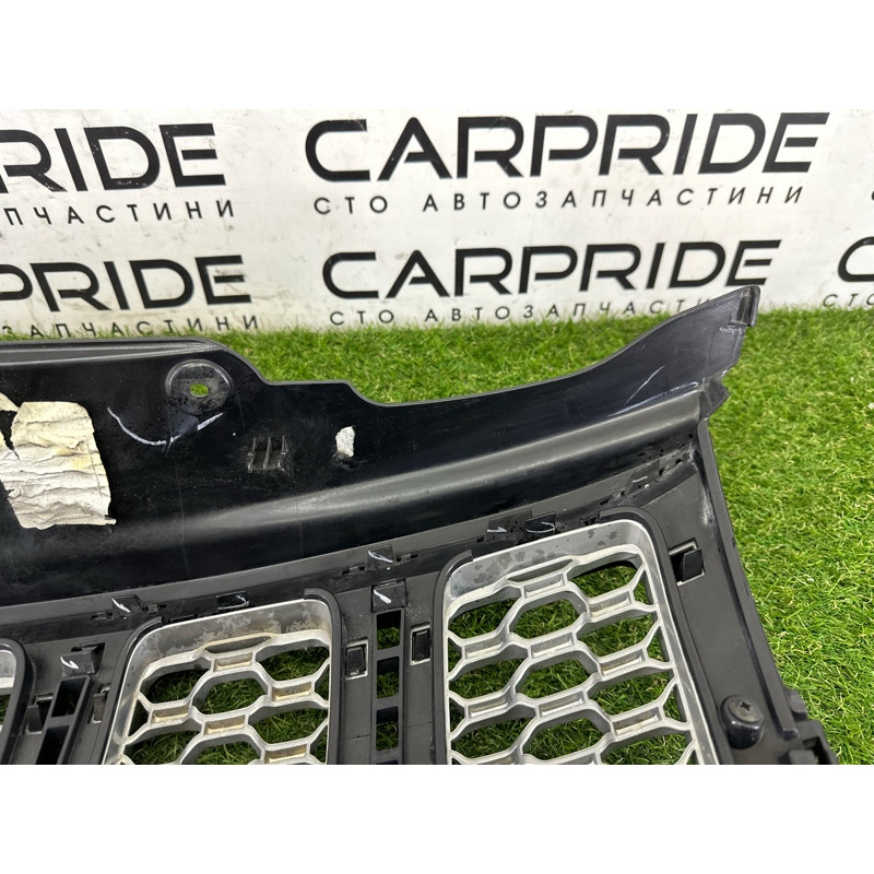 Решетка радиатора (наружные элементы кузова) Jeep Grand Cherokee WK2 2018 3.6 68258419AB