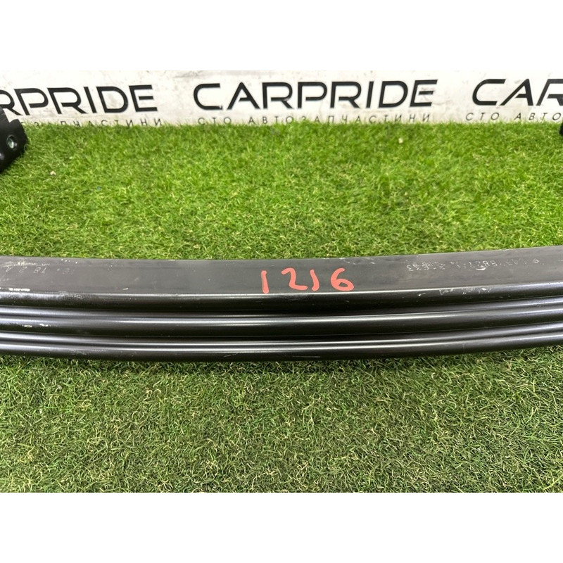 Усилитель бампера (наружные элементы кузова) Jeep Grand Cherokee WK2 2018 3.6 4578827AK