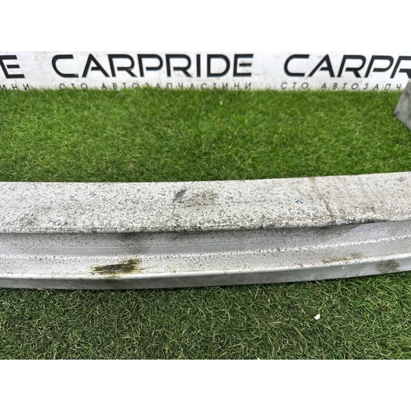 Усилитель бампера (наружные элементы кузова) AUDI Q5 8R 2010 3.2 CALB 8R0807313B