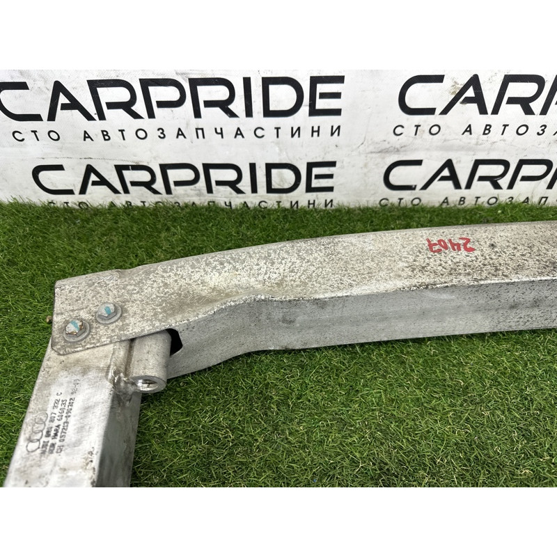 Усилитель бампера (наружные элементы кузова) AUDI Q5 8R 2010 3.2 CALB 8R0807313B