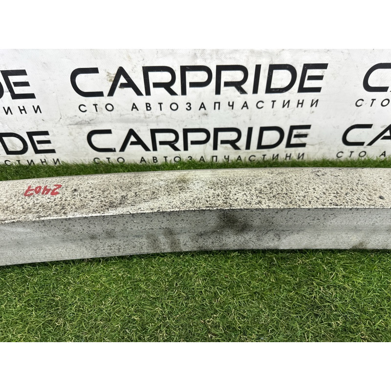 Усилитель бампера (наружные элементы кузова) AUDI Q5 8R 2010 3.2 CALB 8R0807313B