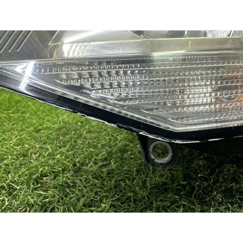 Фара (оптика) Volkswagen Touareg NF 2012 3.0 Hybrid CGFA 7P1941751A