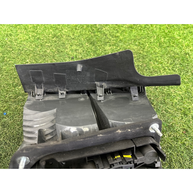 Задний фонарь (оптика) BMW X1 E84 2014 2.0 63212990111