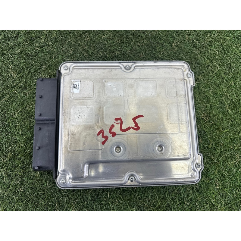 Блок управления двигателем (электрика / блок управления) AUDI A8 D4 2011 4.2 CDRA 4H0907560C