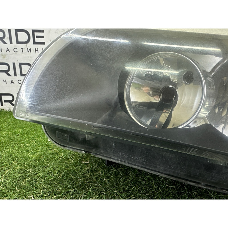 Фара (оптика) BMW X1 E84 2014 2.0 63117290237