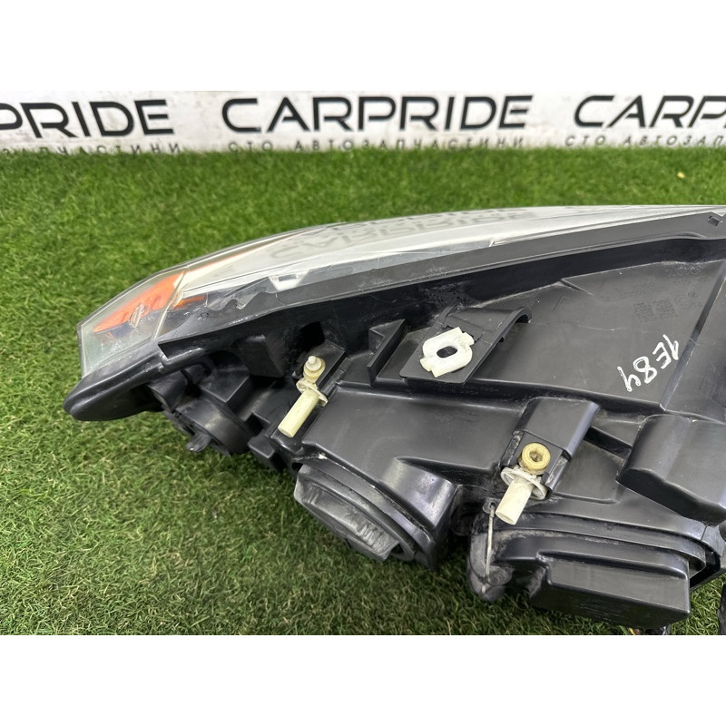 Фара (оптика) BMW X1 E84 2014 2.0 63117290237